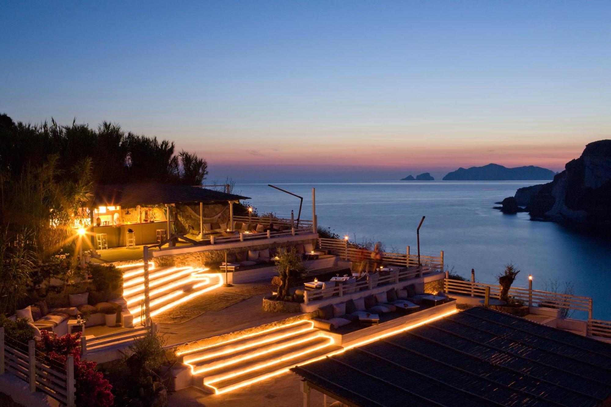 Hotel Chiaia Di Luna Ponza Exterior photo