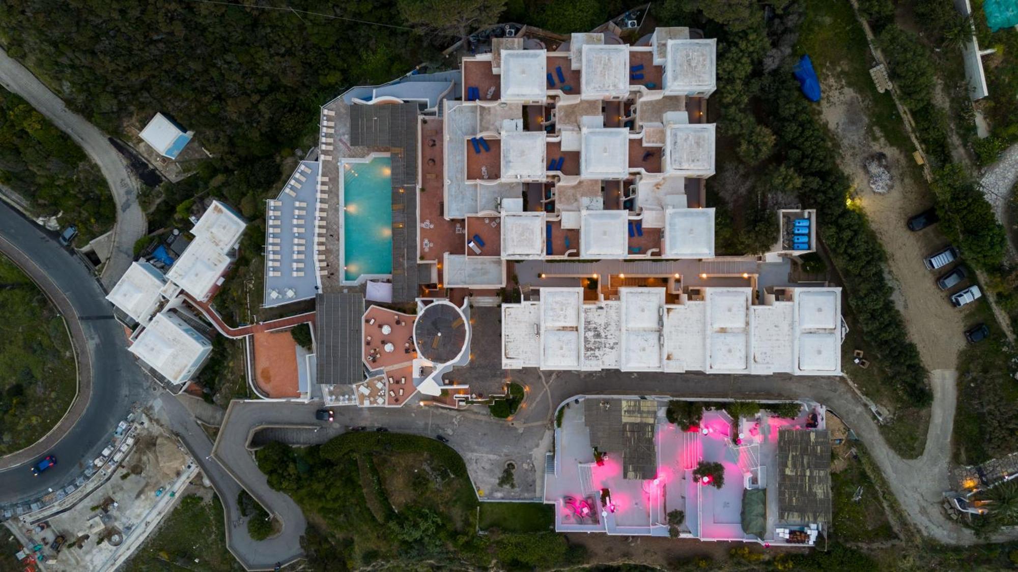 Hotel Chiaia Di Luna Ponza Exterior photo