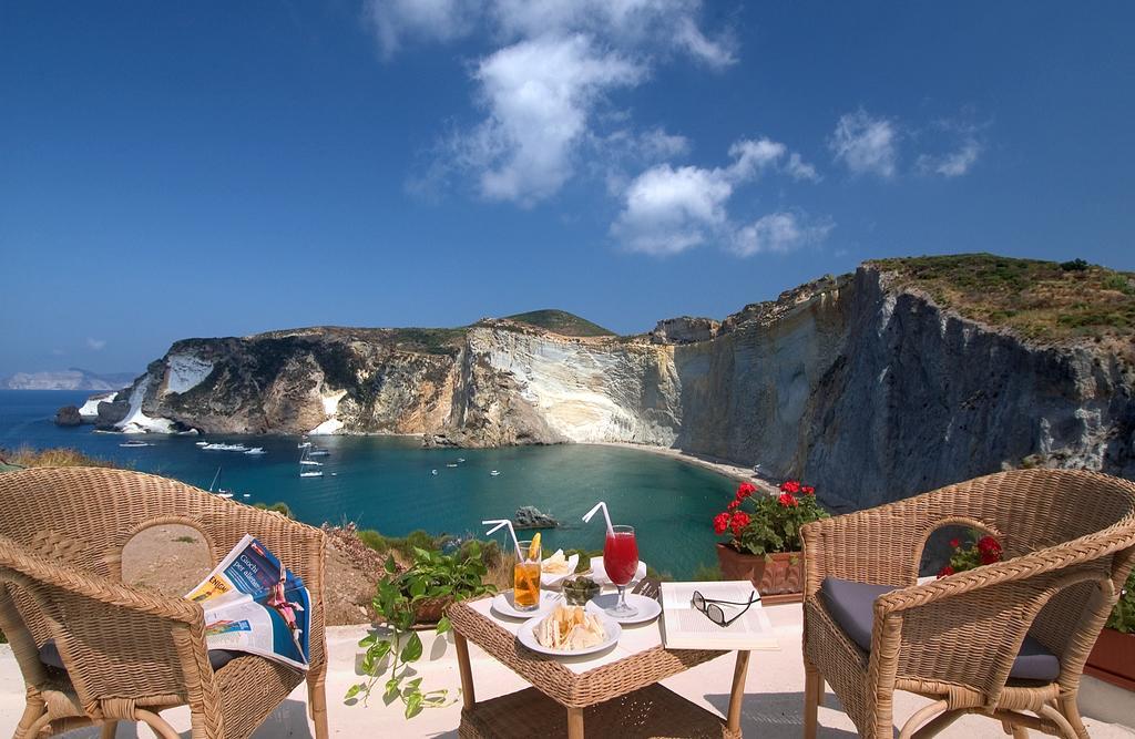 Hotel Chiaia Di Luna Ponza Exterior photo